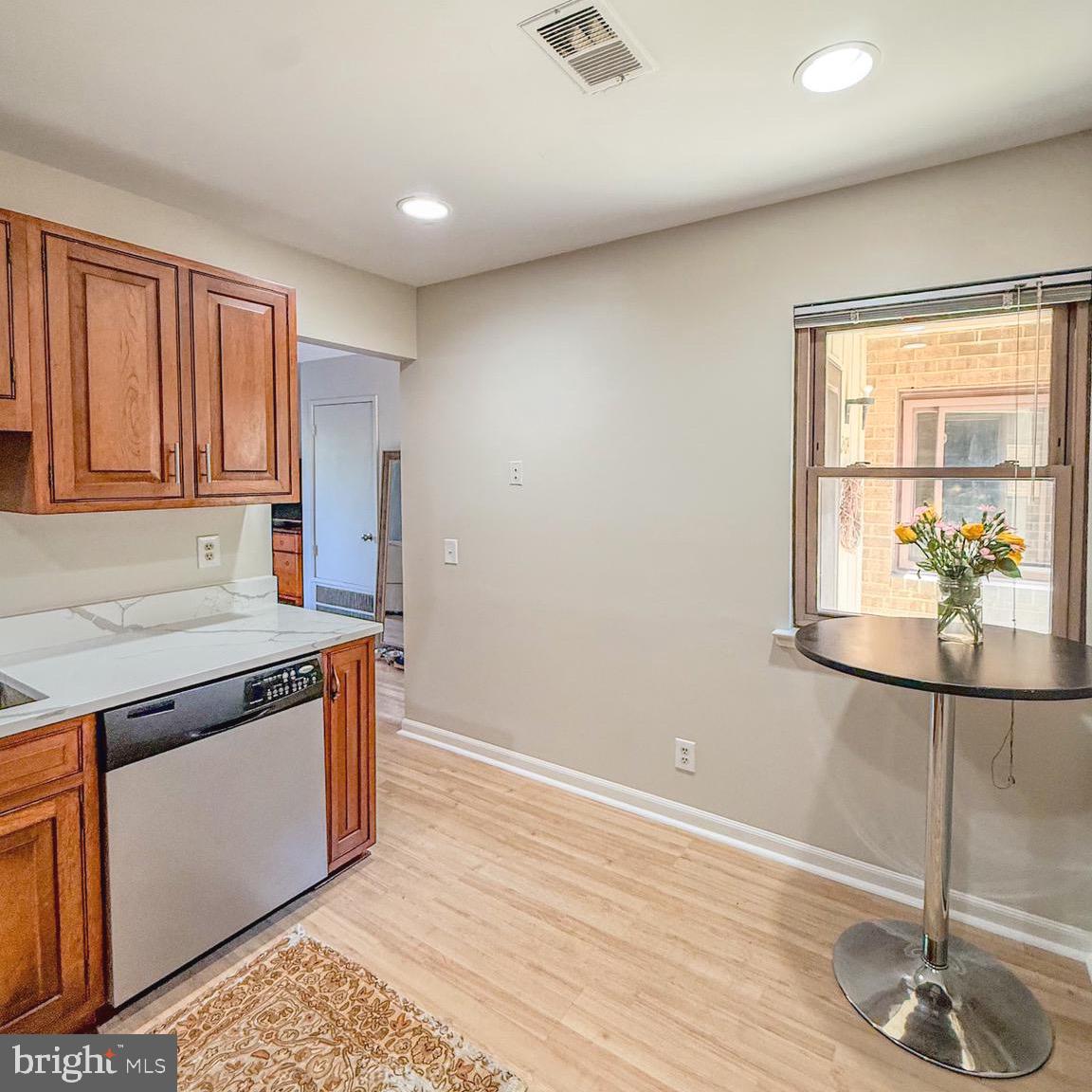 MOSBYS LANDING - Residential