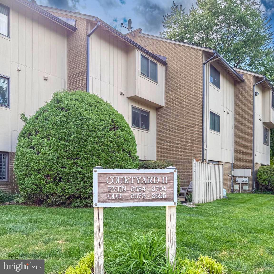2674 GLENGYLE DRIVE 53