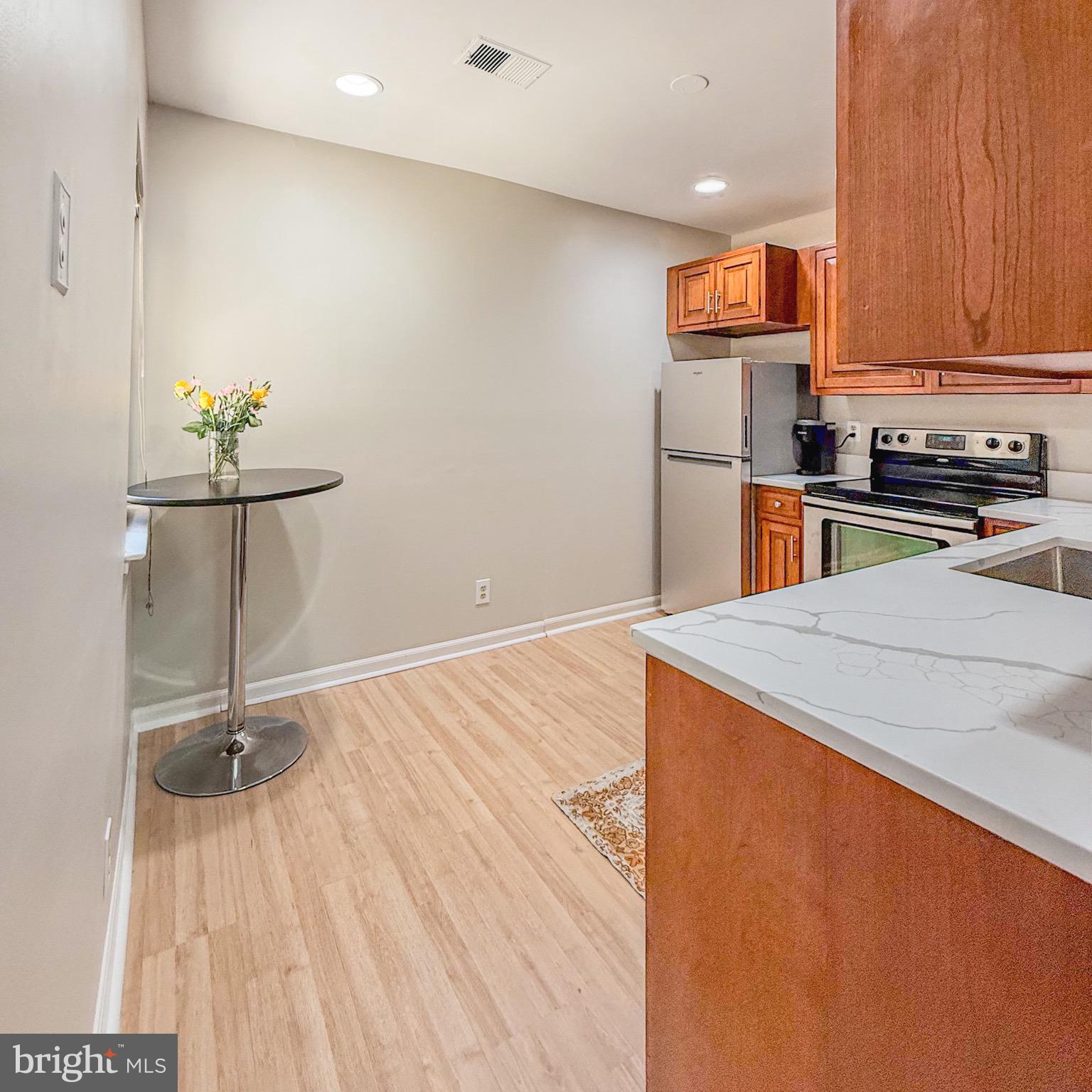 MOSBYS LANDING - Residential