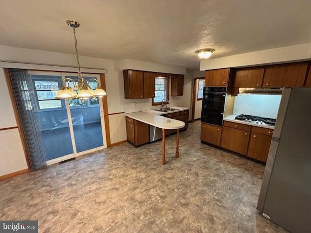 Photo of 2349 Redwood Road, YORK, PA 17408 (MLS # PAYK2096872)