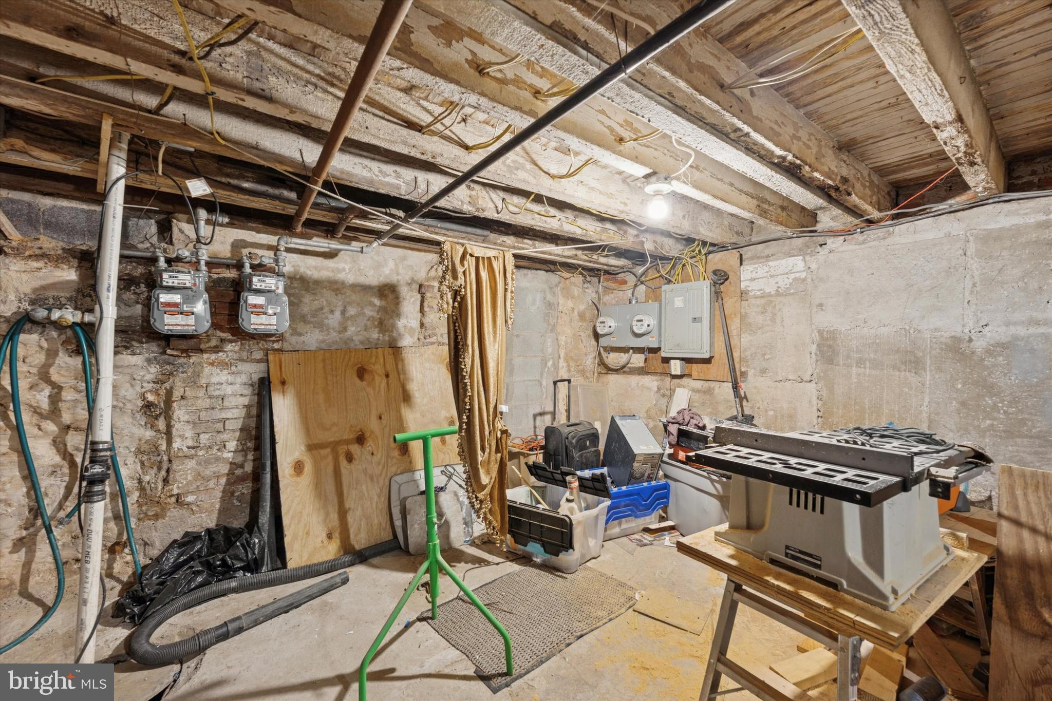 OLDE KENSINGTON - Residential