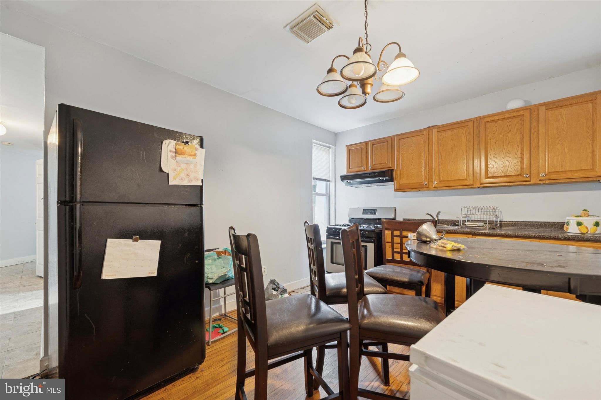 OLDE KENSINGTON - Residential