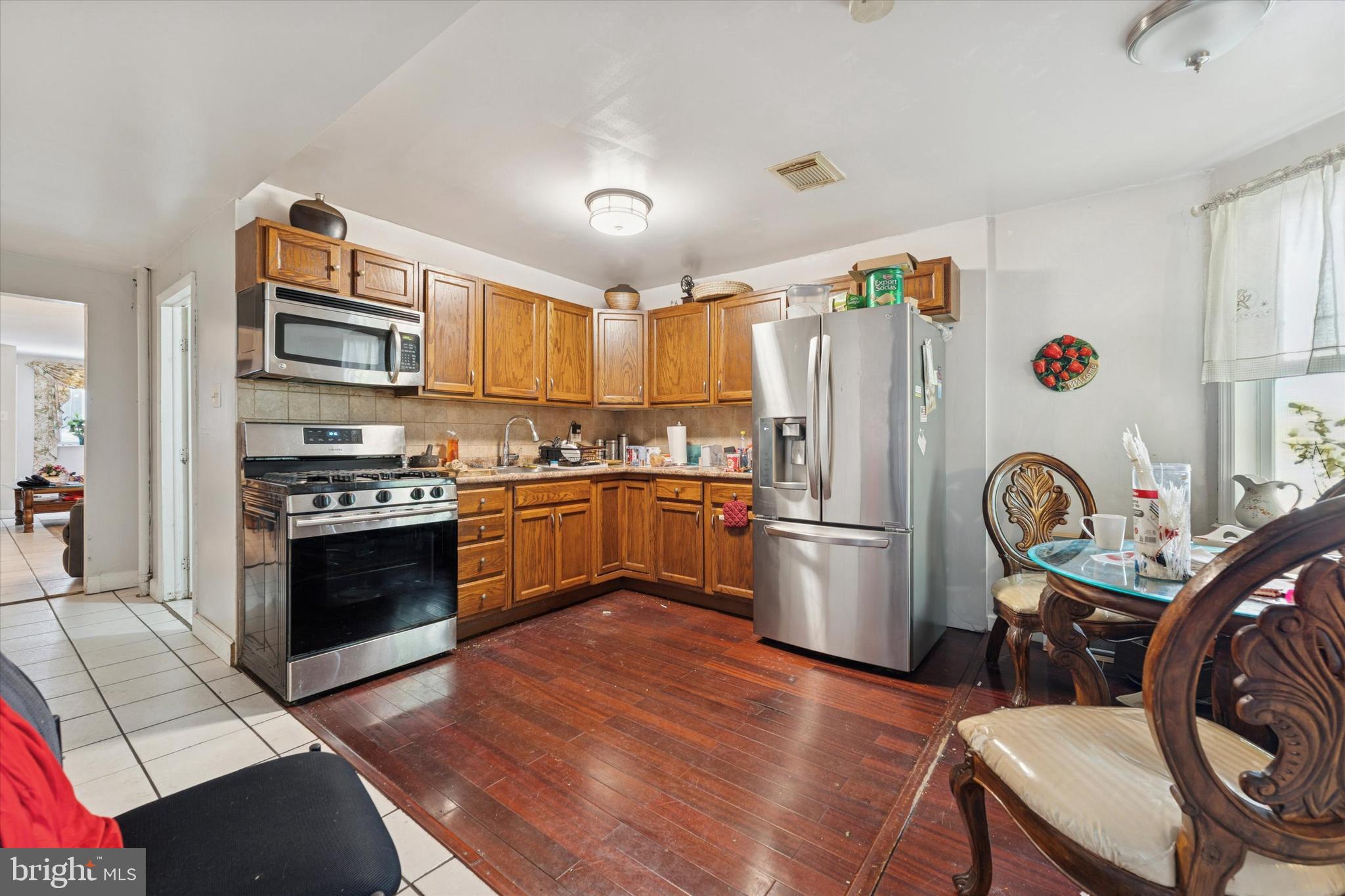 OLDE KENSINGTON - Residential