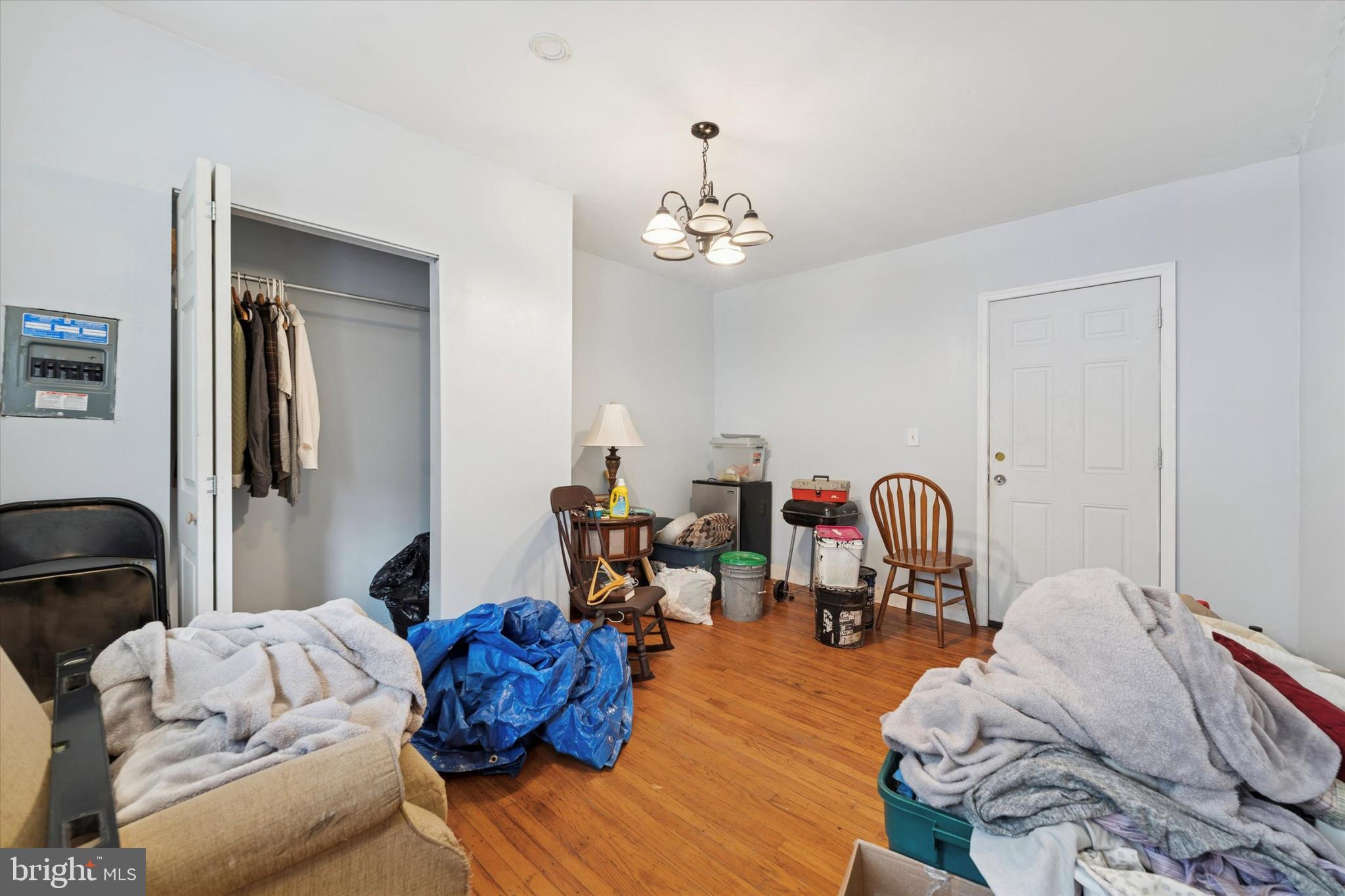 OLDE KENSINGTON - Residential