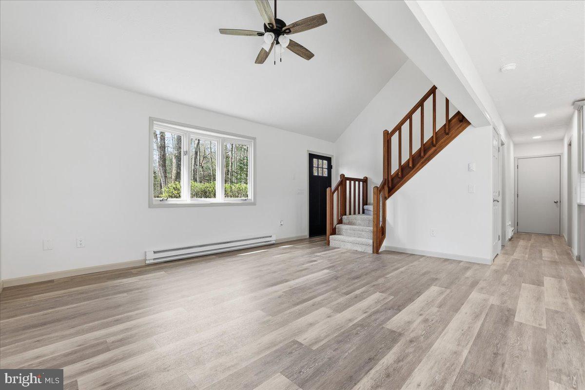 HOLIDAY POCONO - Residential