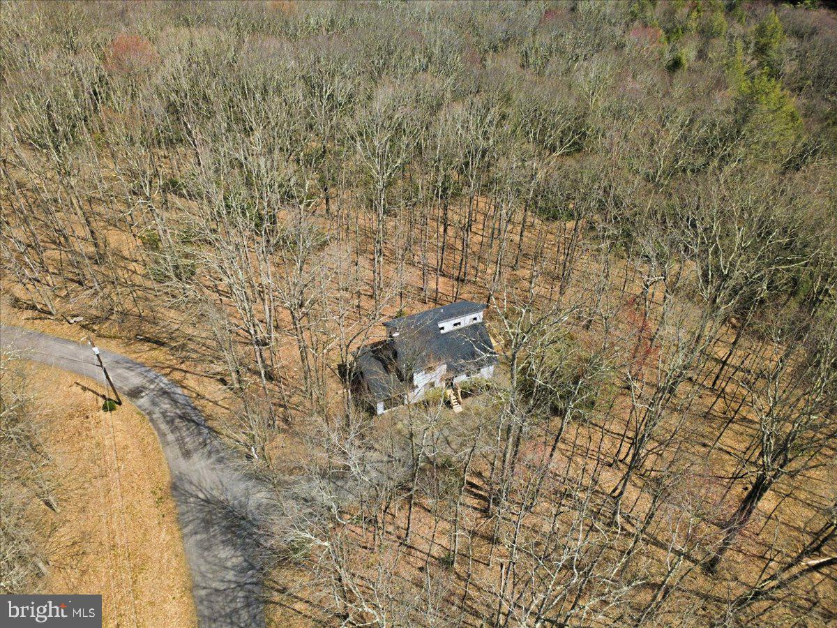 HOLIDAY POCONO - Residential