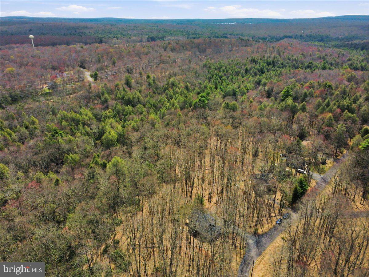 HOLIDAY POCONO - Residential