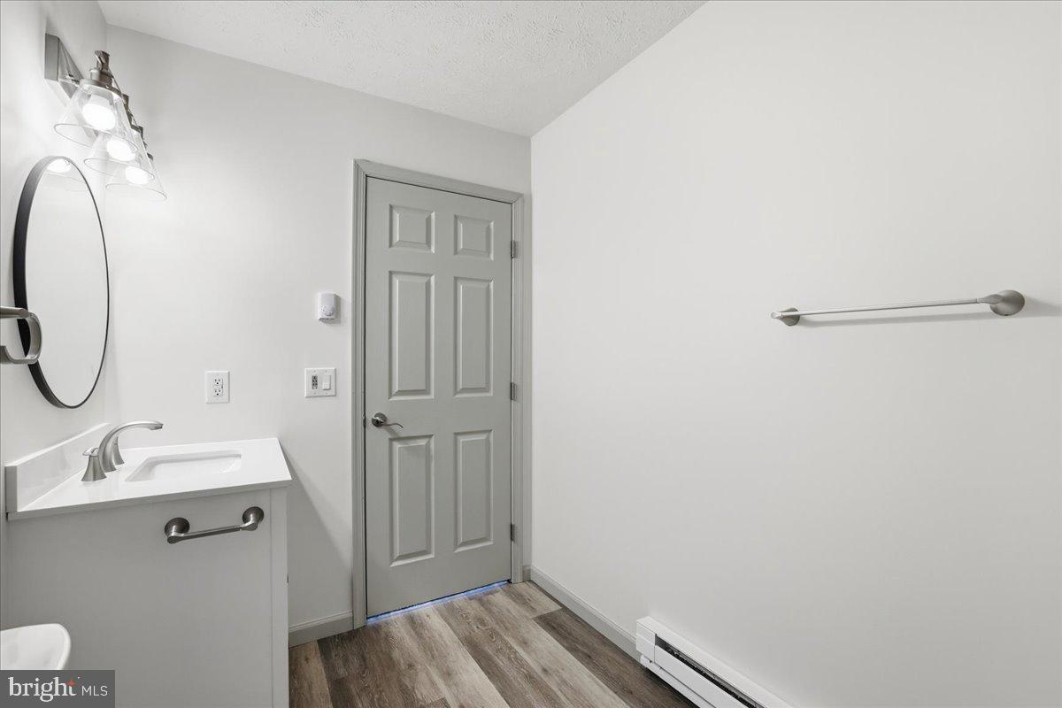 HOLIDAY POCONO - Residential