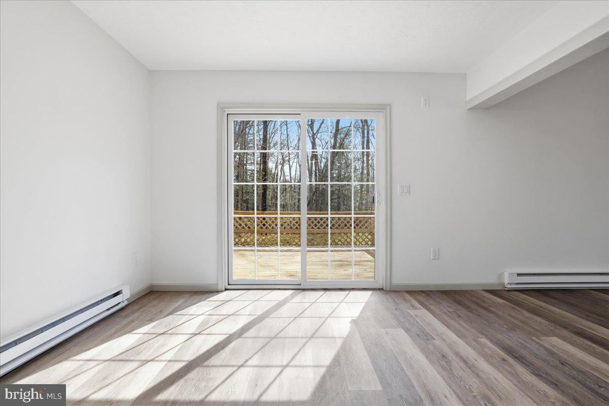 HOLIDAY POCONO - Residential