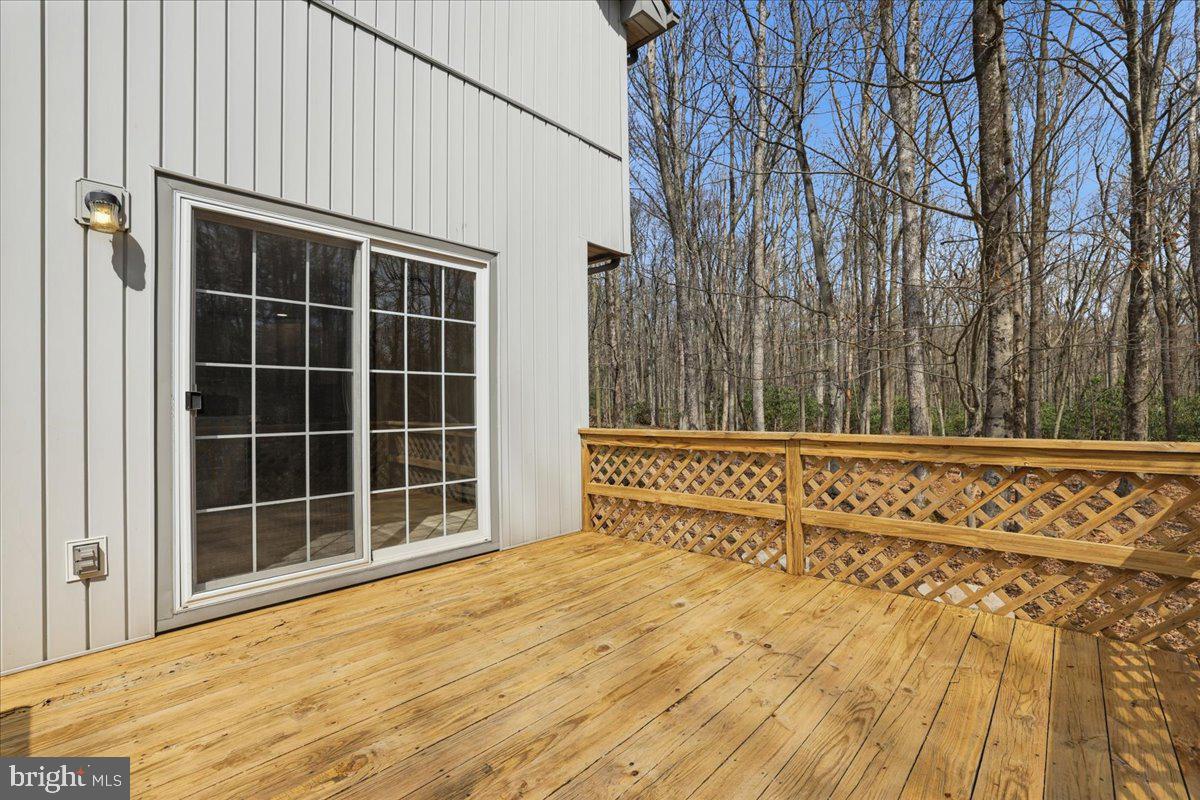 HOLIDAY POCONO - Residential