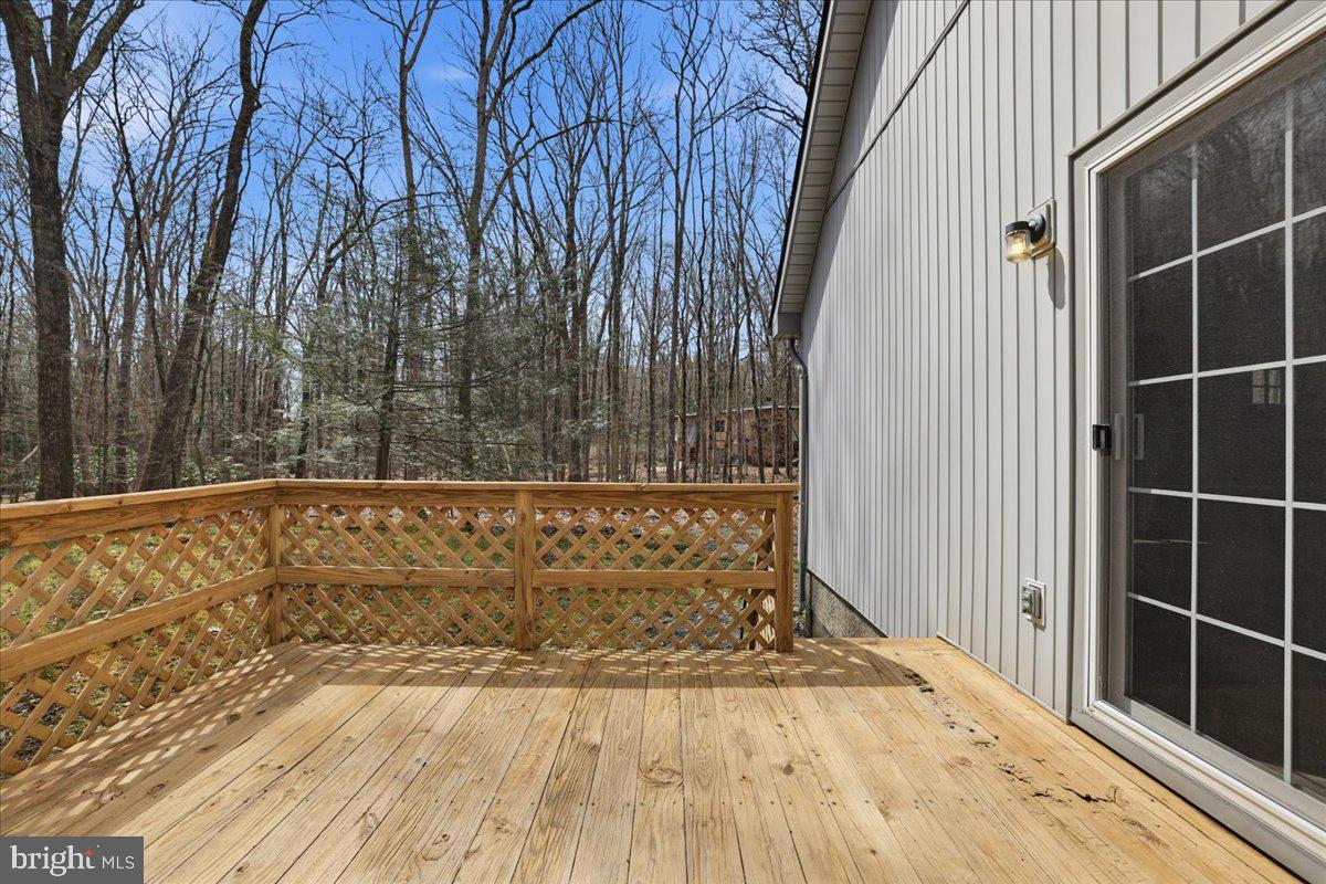 HOLIDAY POCONO - Residential