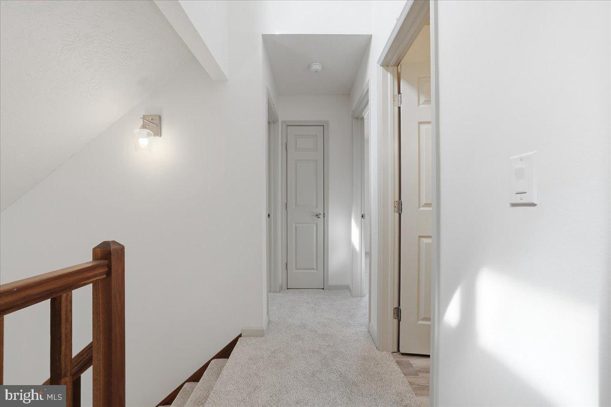 HOLIDAY POCONO - Residential