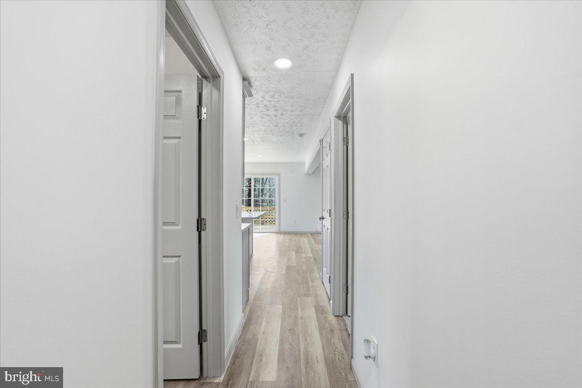 HOLIDAY POCONO - Residential