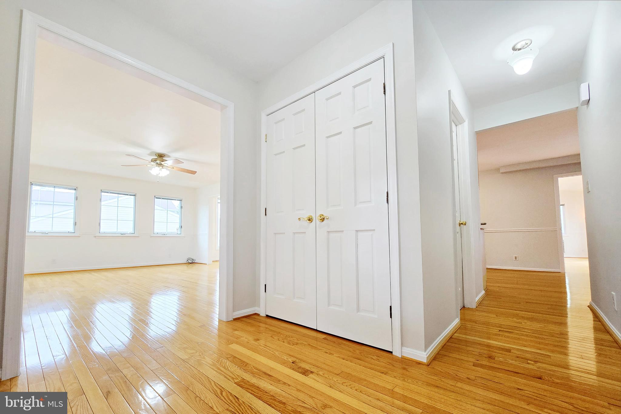 FAIRMONT - Residential