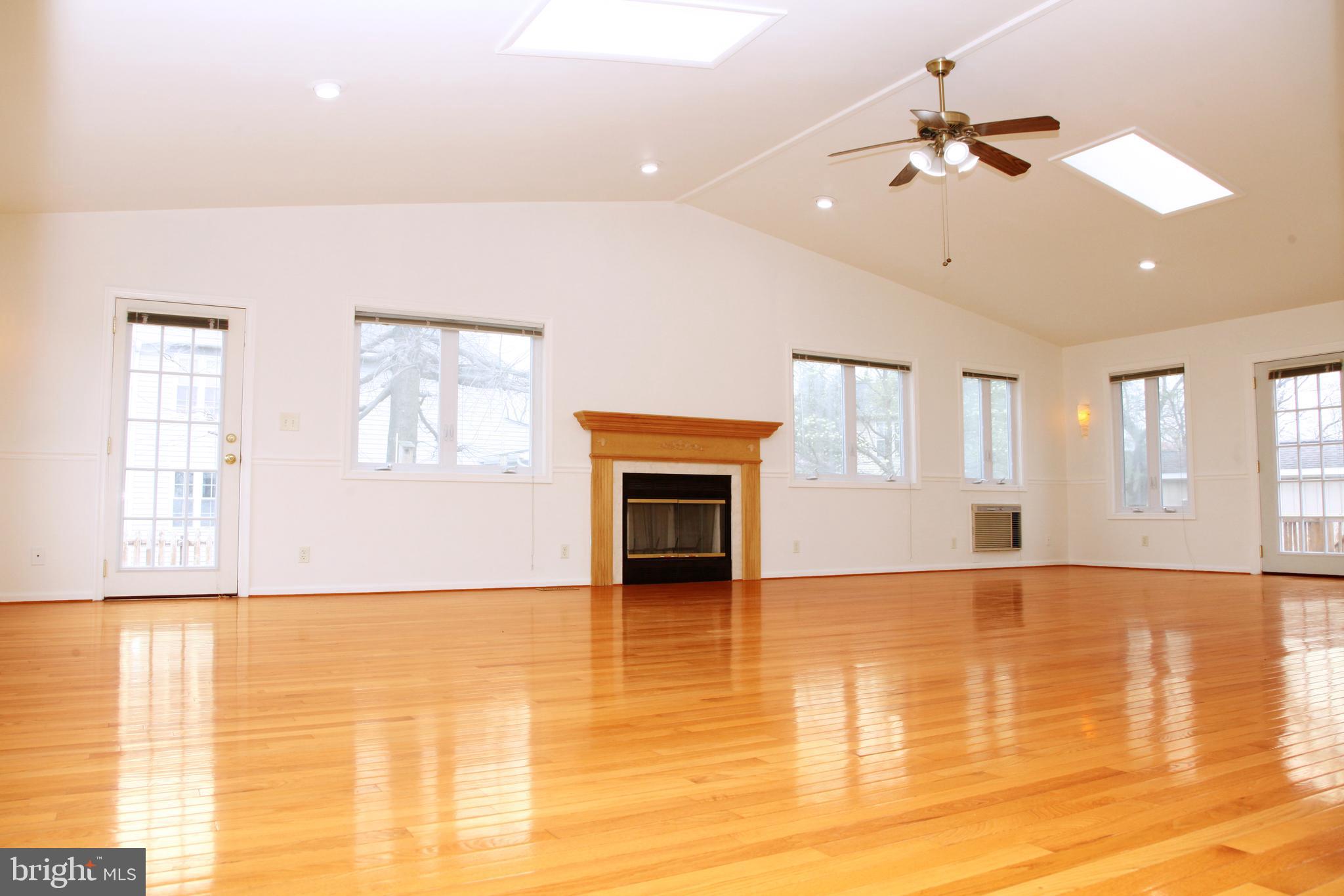 FAIRMONT - Residential