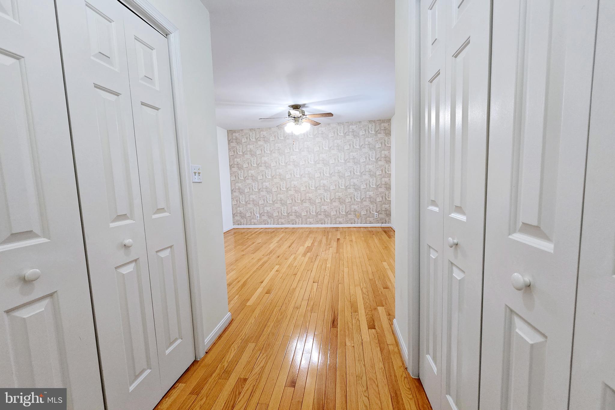 FAIRMONT - Residential