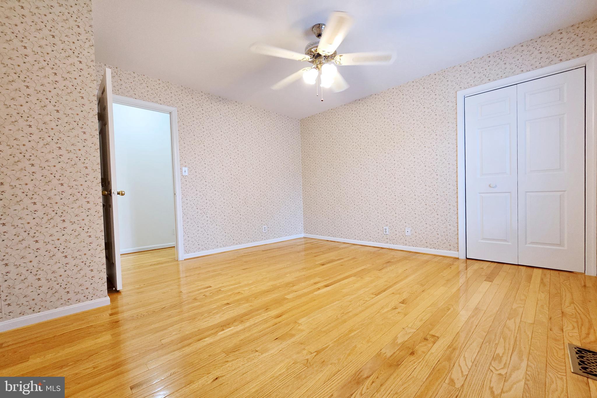 FAIRMONT - Residential