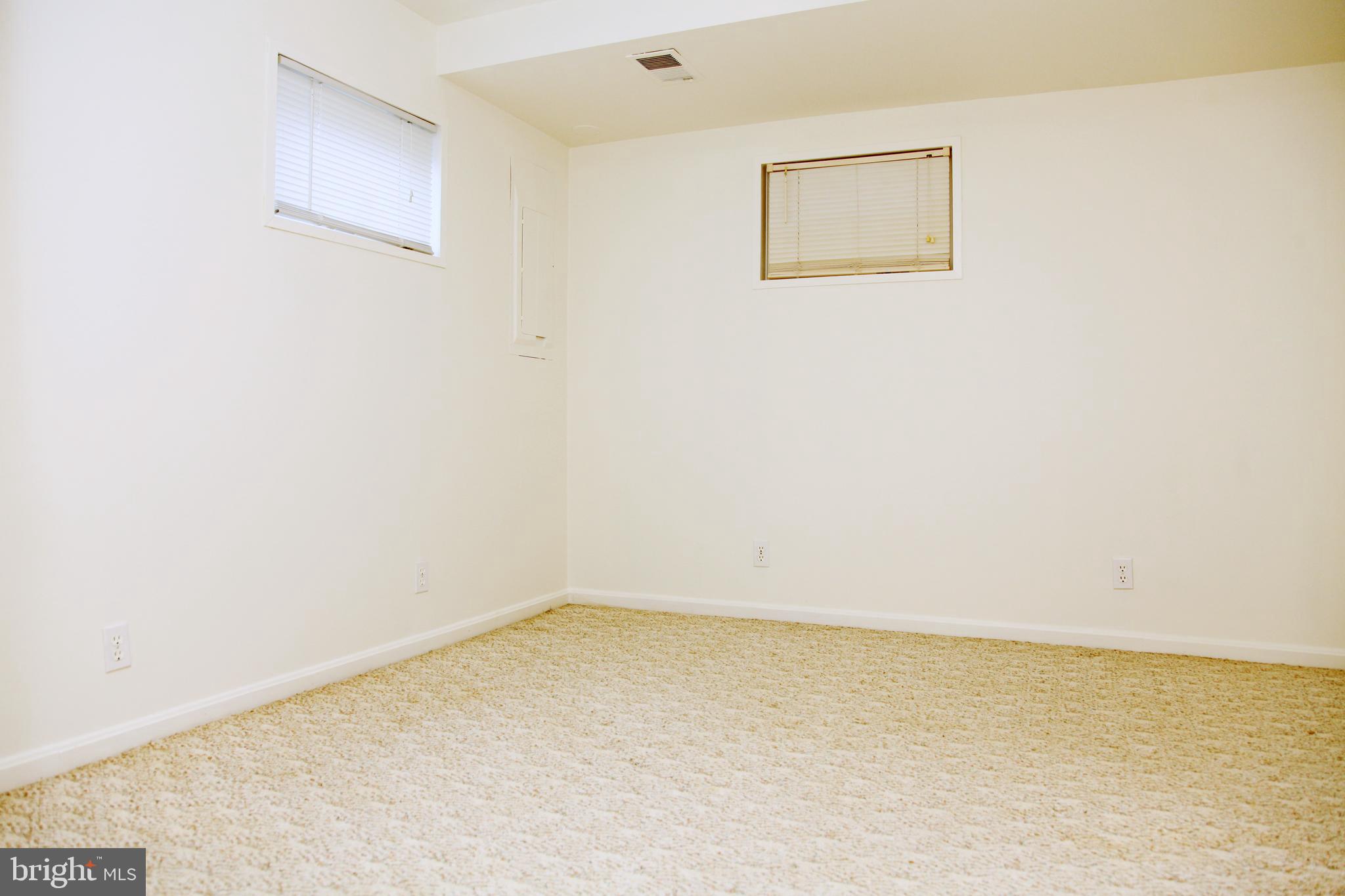 FAIRMONT - Residential