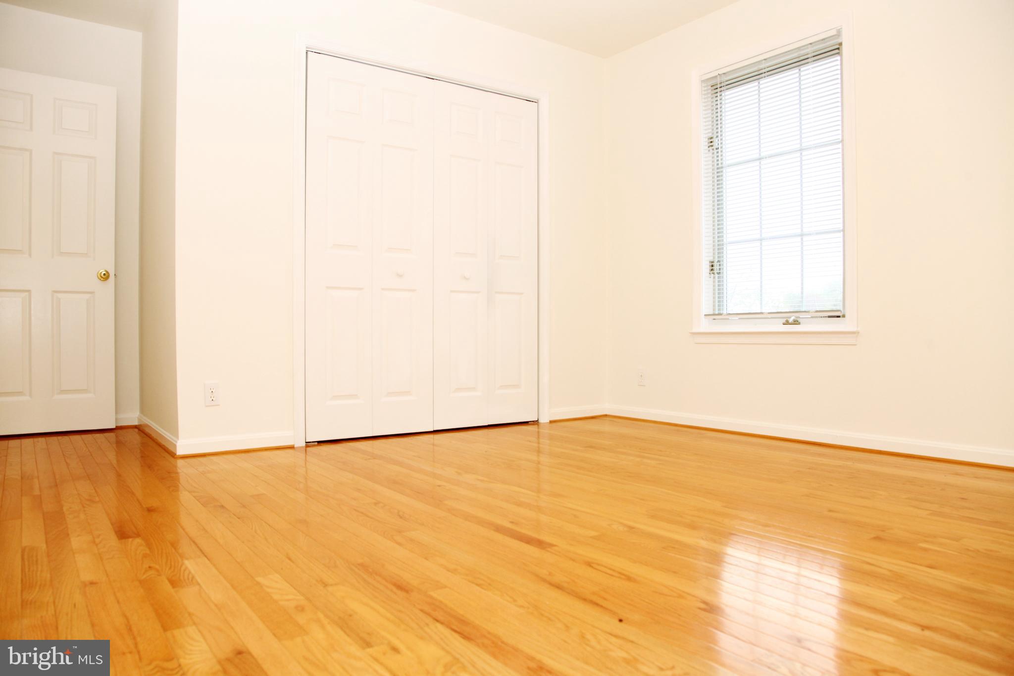 FAIRMONT - Residential