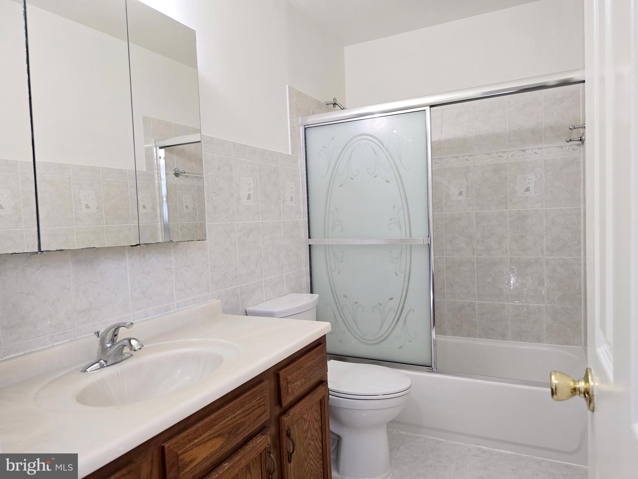 FAIRMONT - Residential