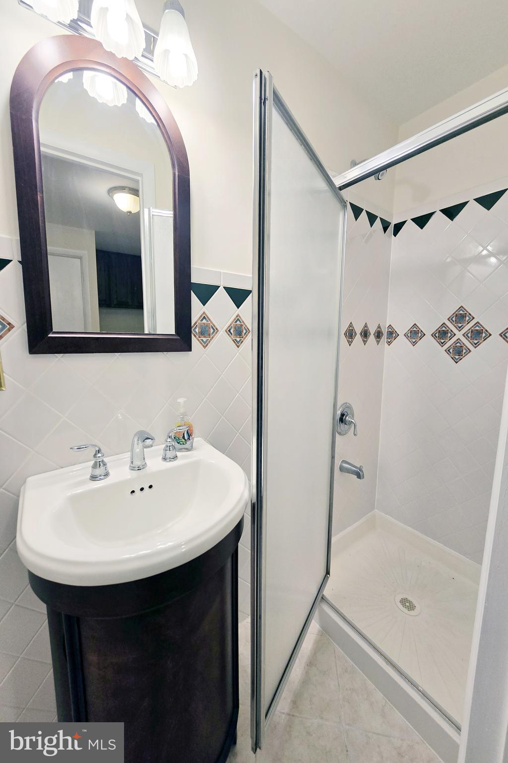 FAIRMONT - Residential