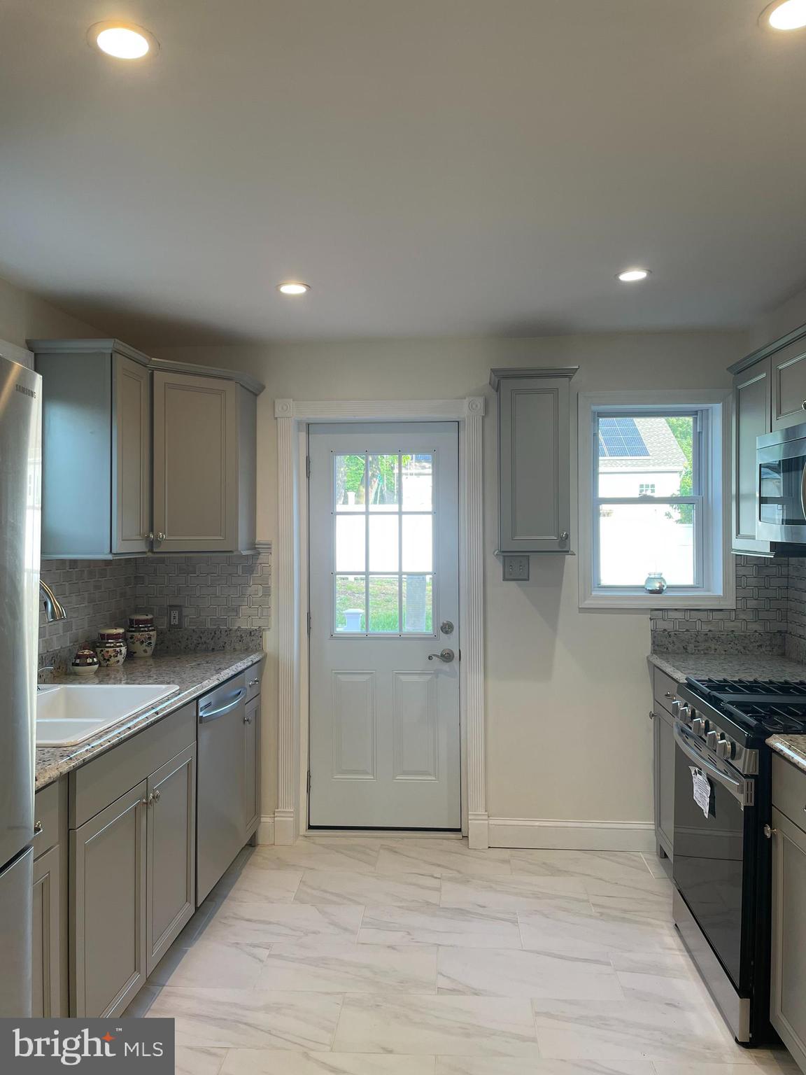 GR CAPITOL HEIGHTS - Residential