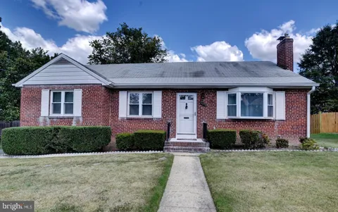 5931 1st Street S, Arlington, VA MLS: VAAR2055112