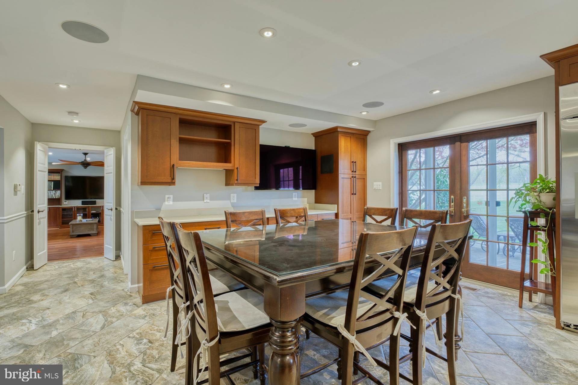 CLOVERLEAF FARM ESTATES - Residential