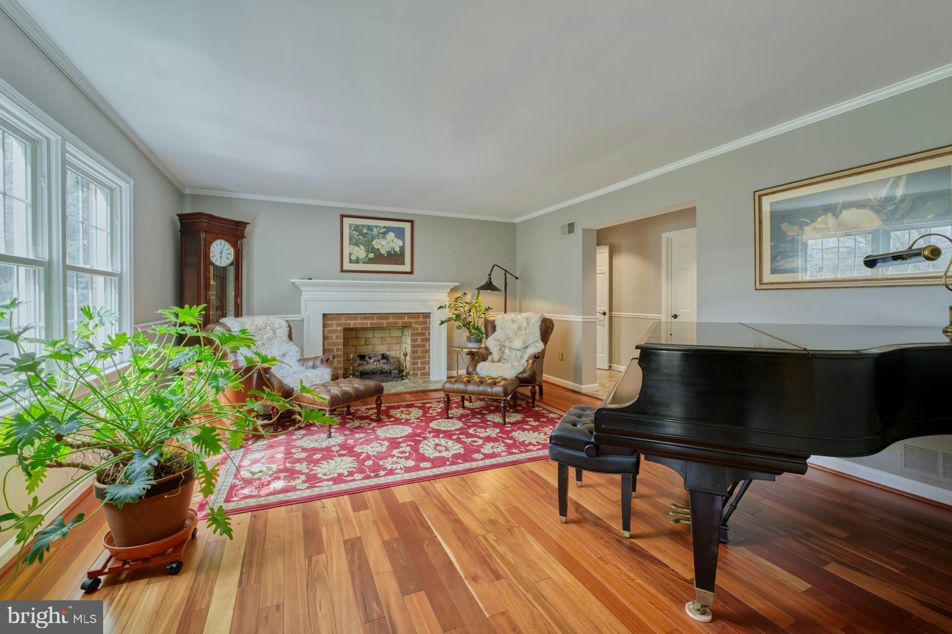 CLOVERLEAF FARM ESTATES - Residential