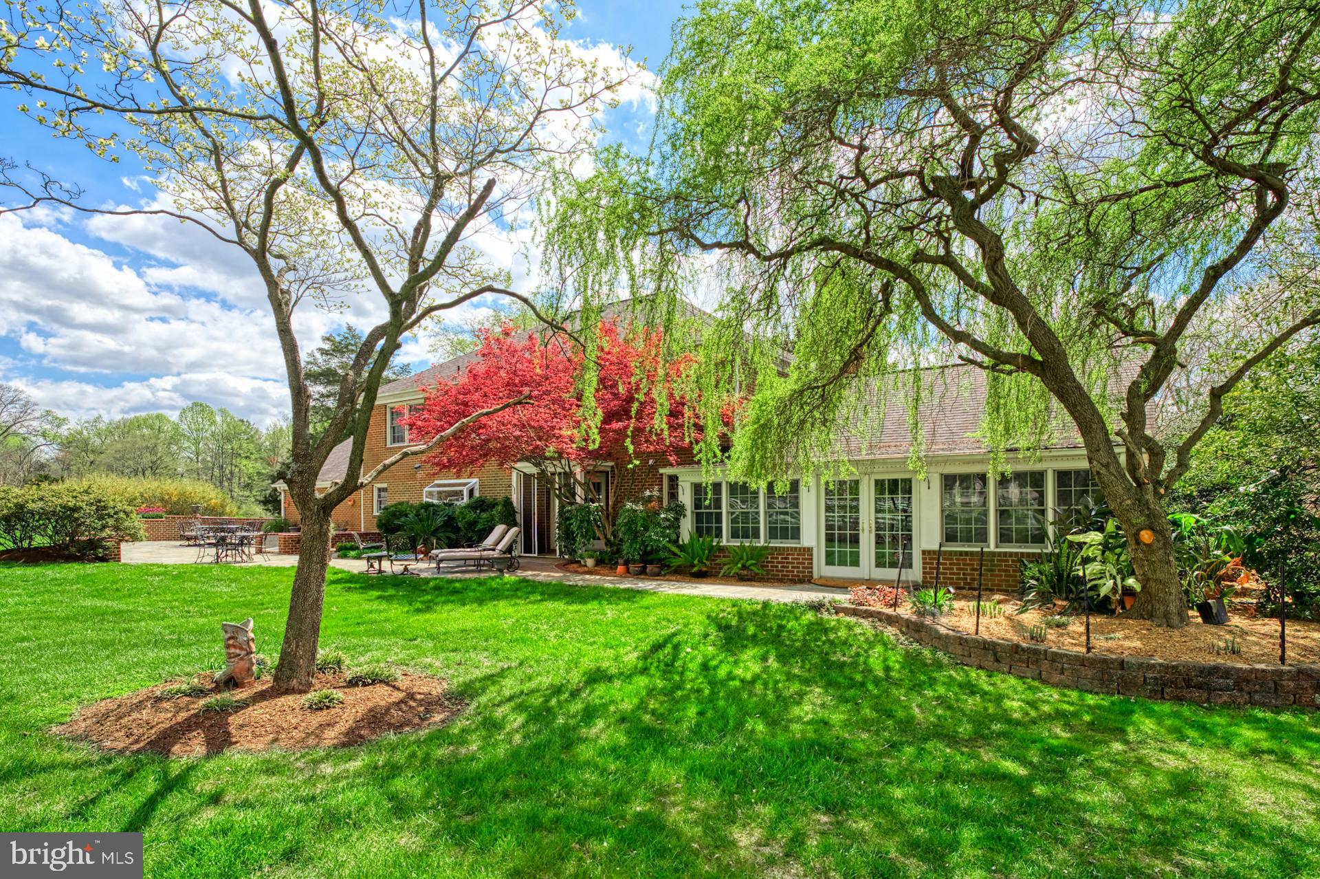 CLOVERLEAF FARM ESTATES - Residential