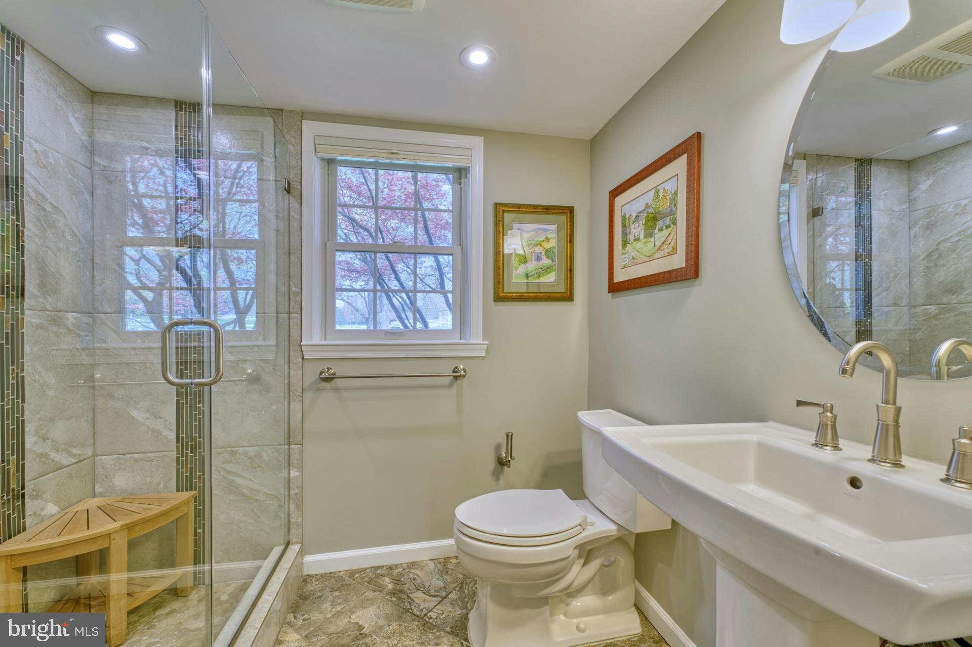 CLOVERLEAF FARM ESTATES - Residential