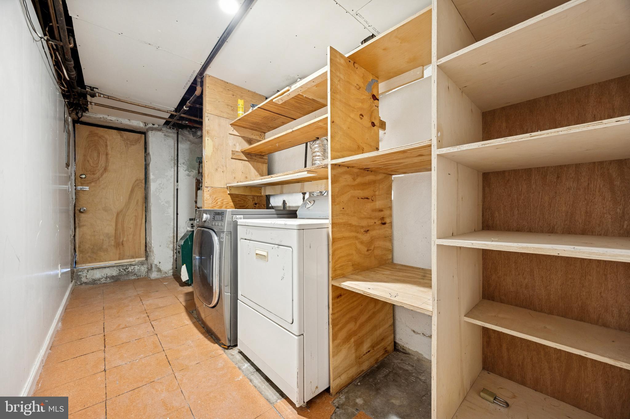 MAYFAIR (WEST) - Residential