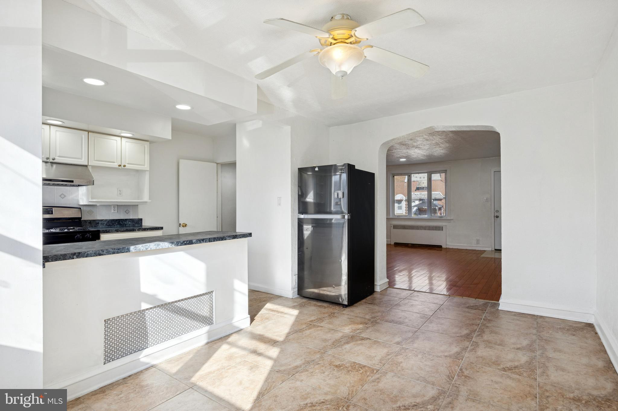 MAYFAIR (WEST) - Residential