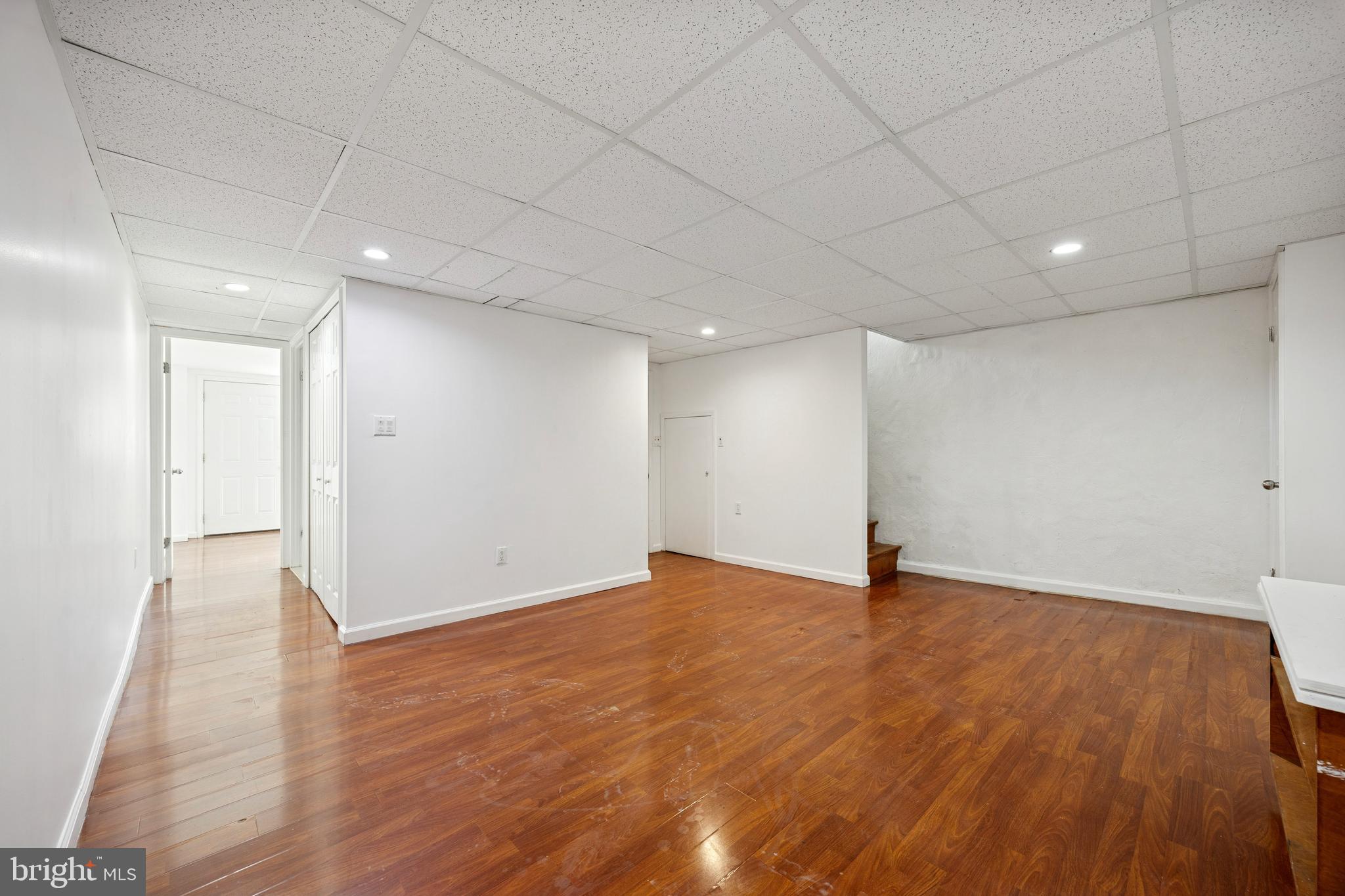 MAYFAIR (WEST) - Residential