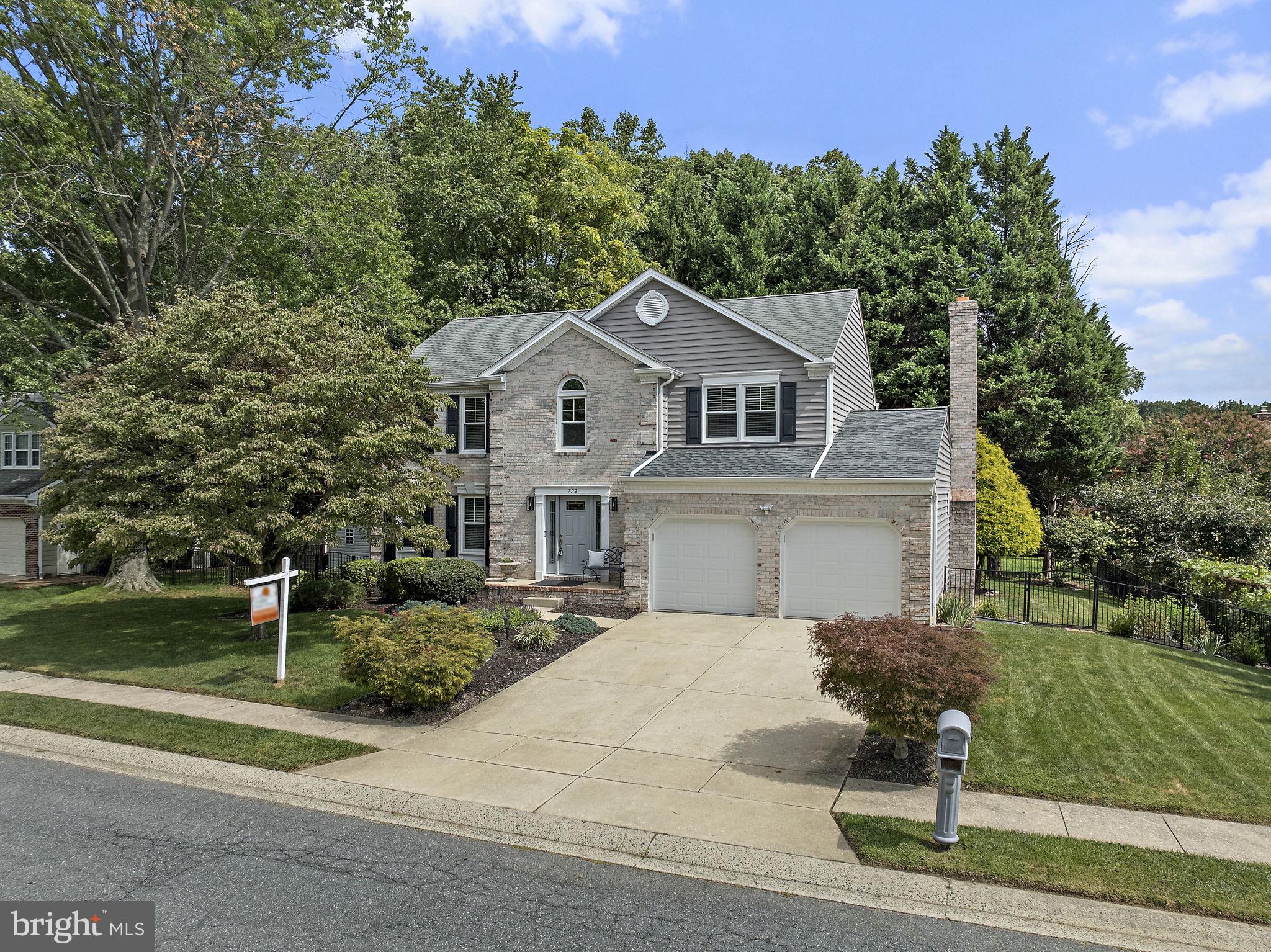 792 DELRAY DRIVE