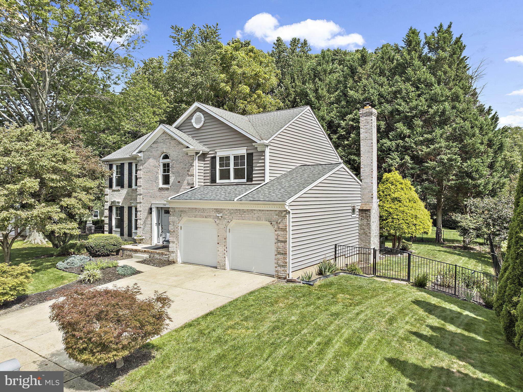 792 DELRAY DRIVE