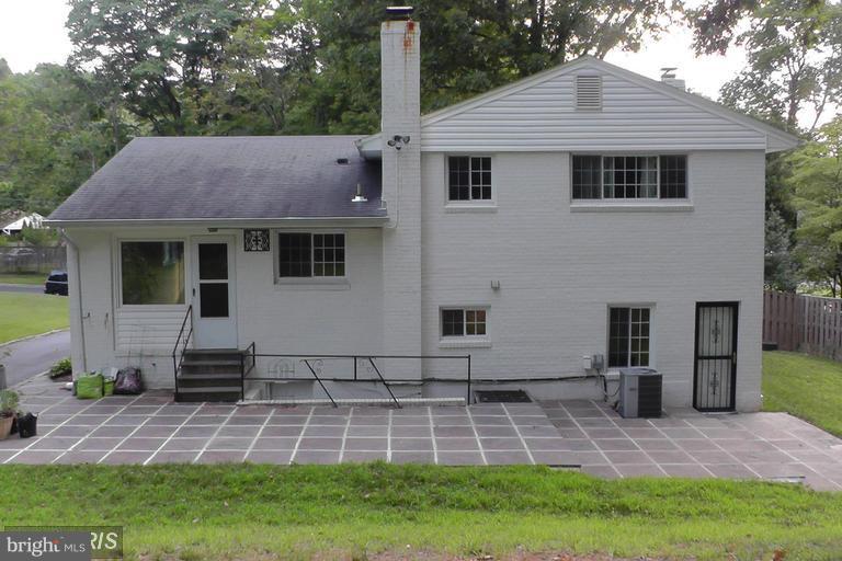 FERNWOOD - Residential Lease