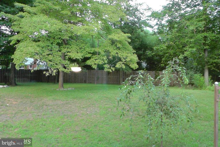 FERNWOOD - Residential Lease