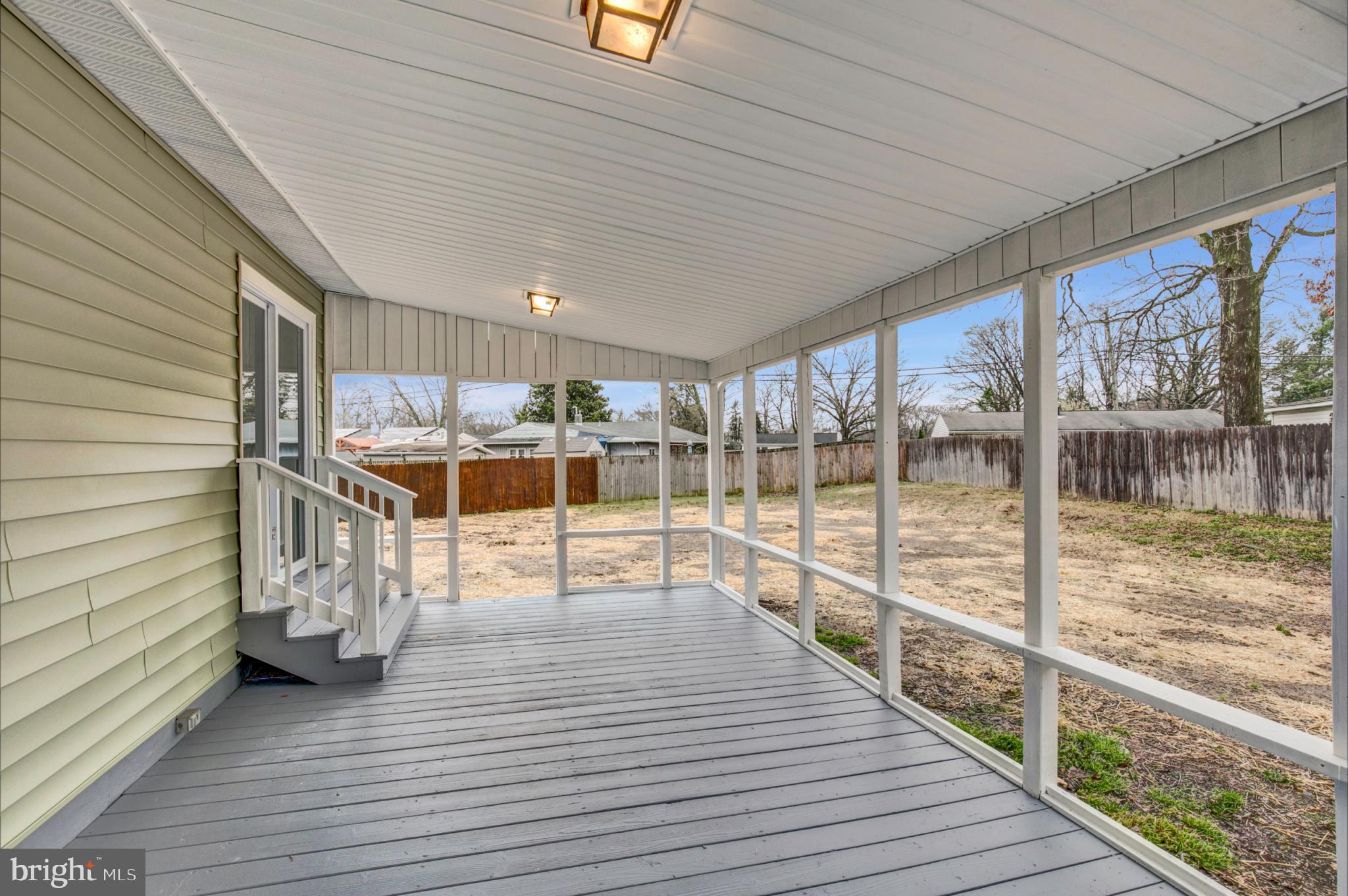 MUNROE GARDENS - Residential