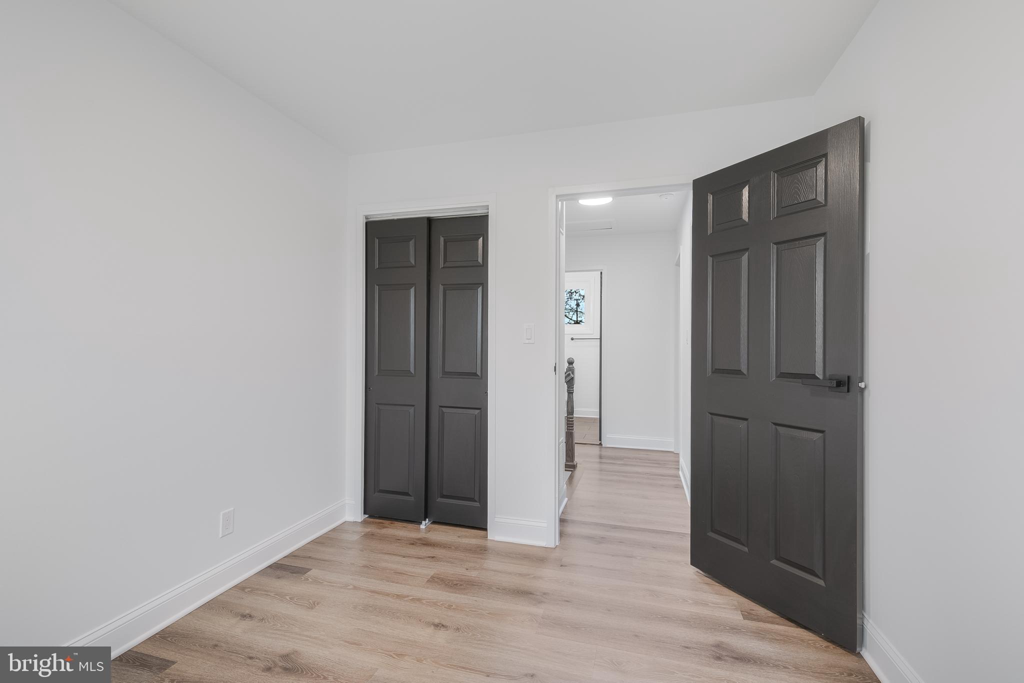 MUNROE GARDENS - Residential