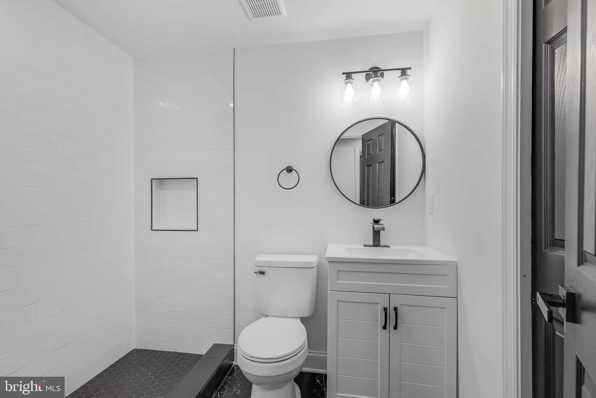 MUNROE GARDENS - Residential