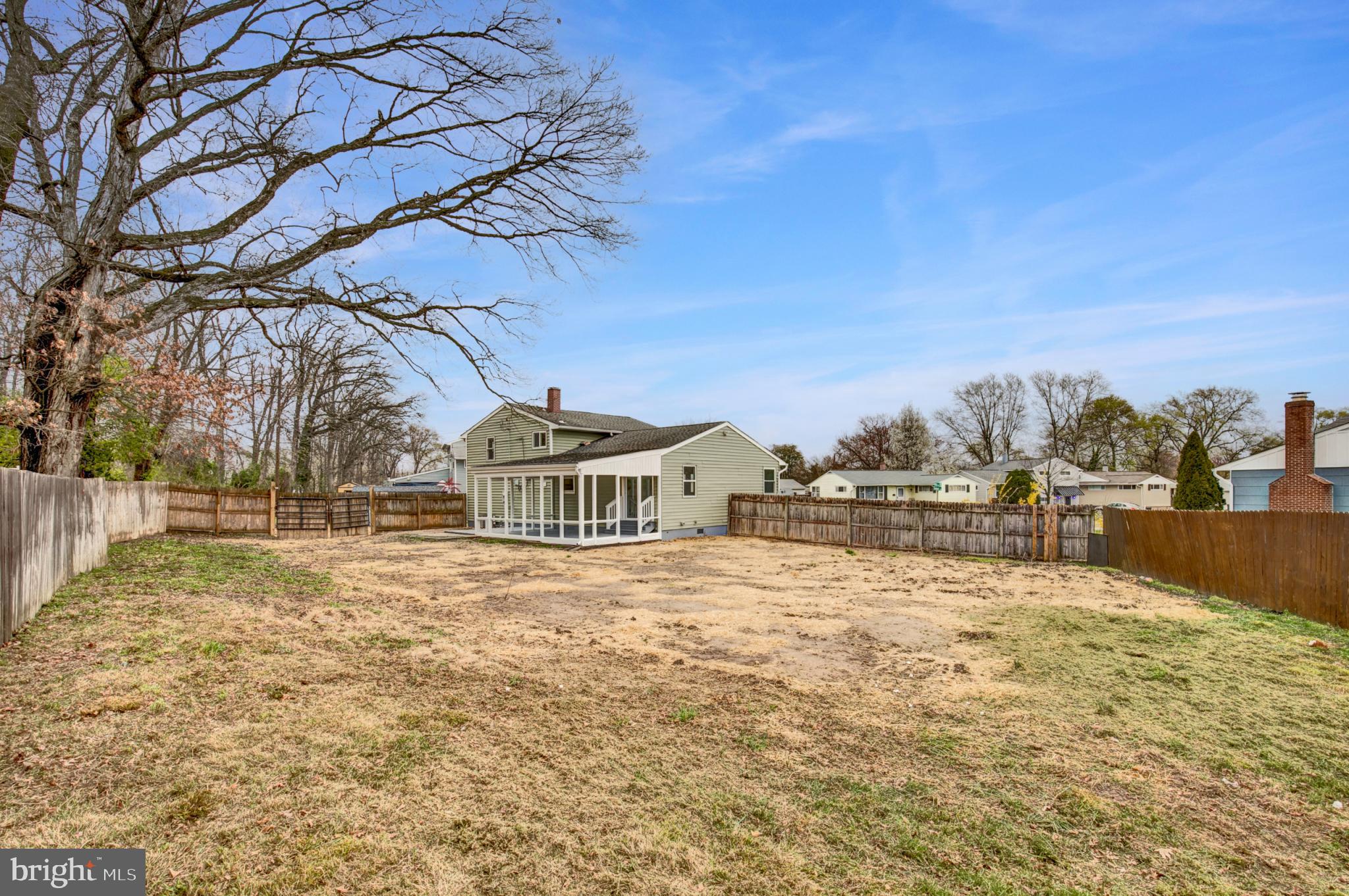 MUNROE GARDENS - Residential