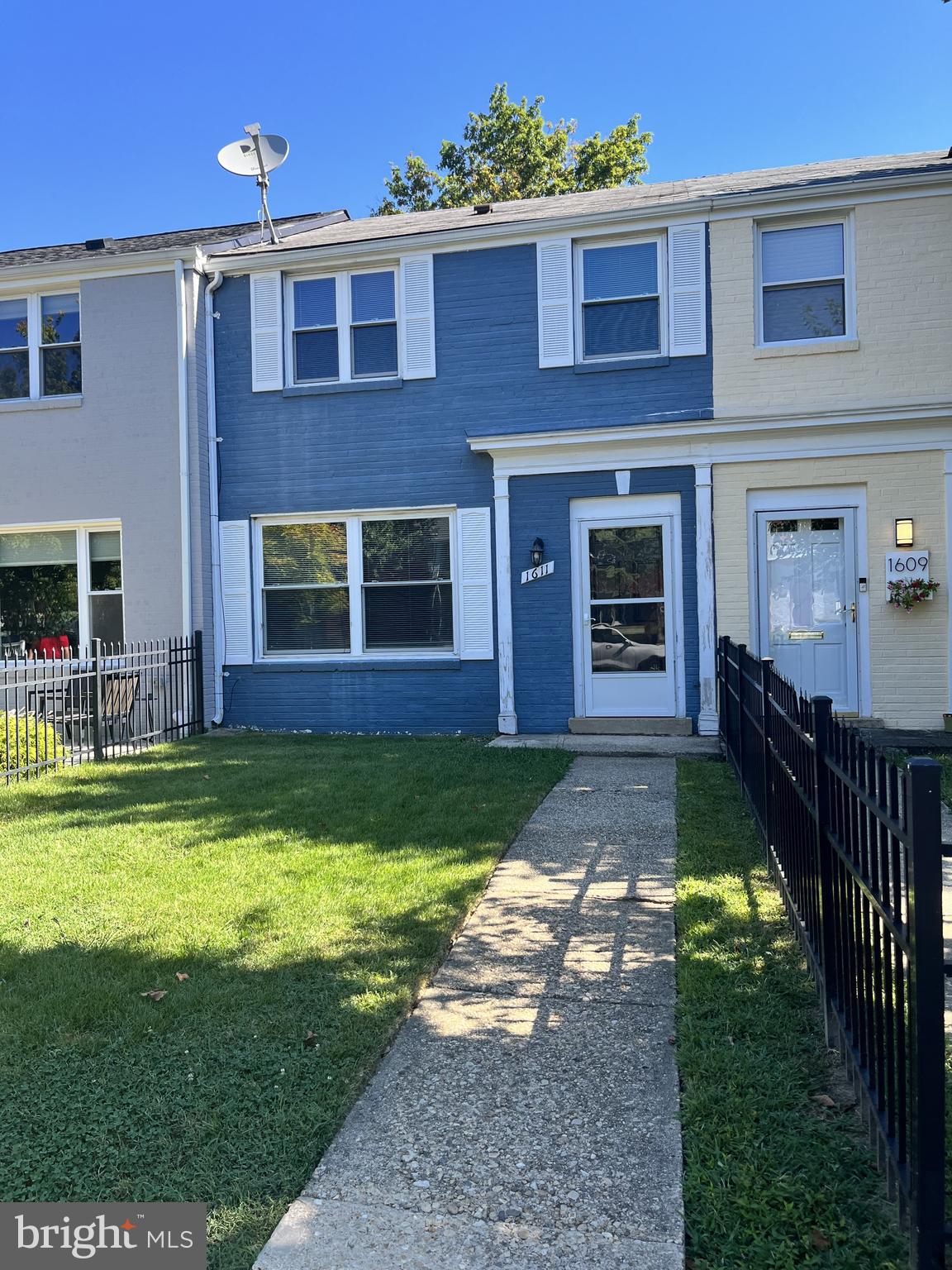 KENWOOD TOWERS - Residential Lease