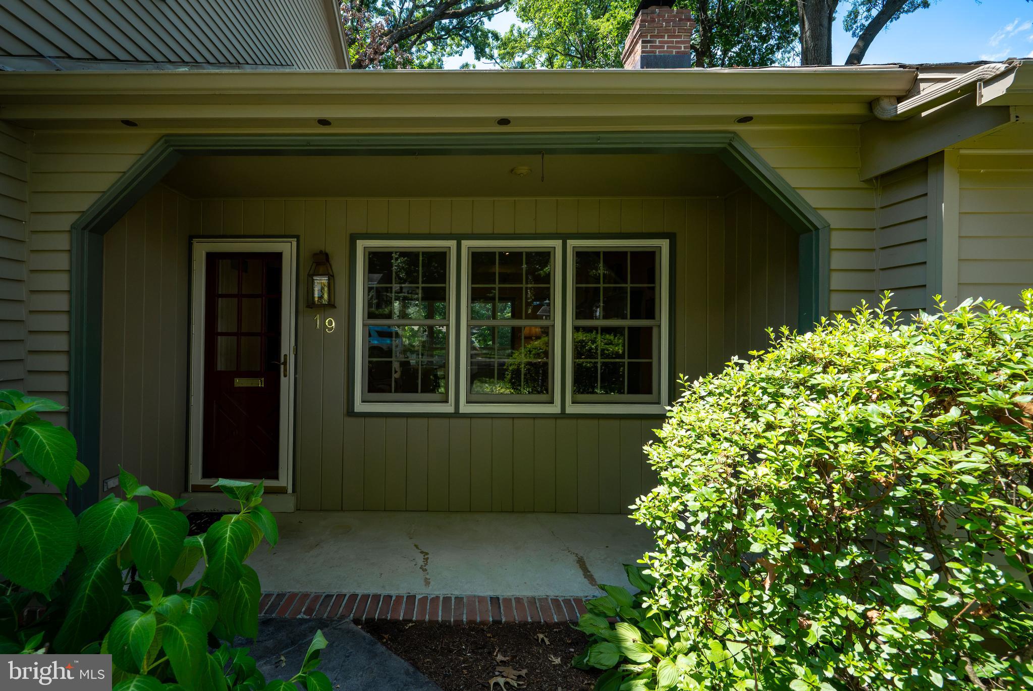 19 BIRCHWOOD ROAD