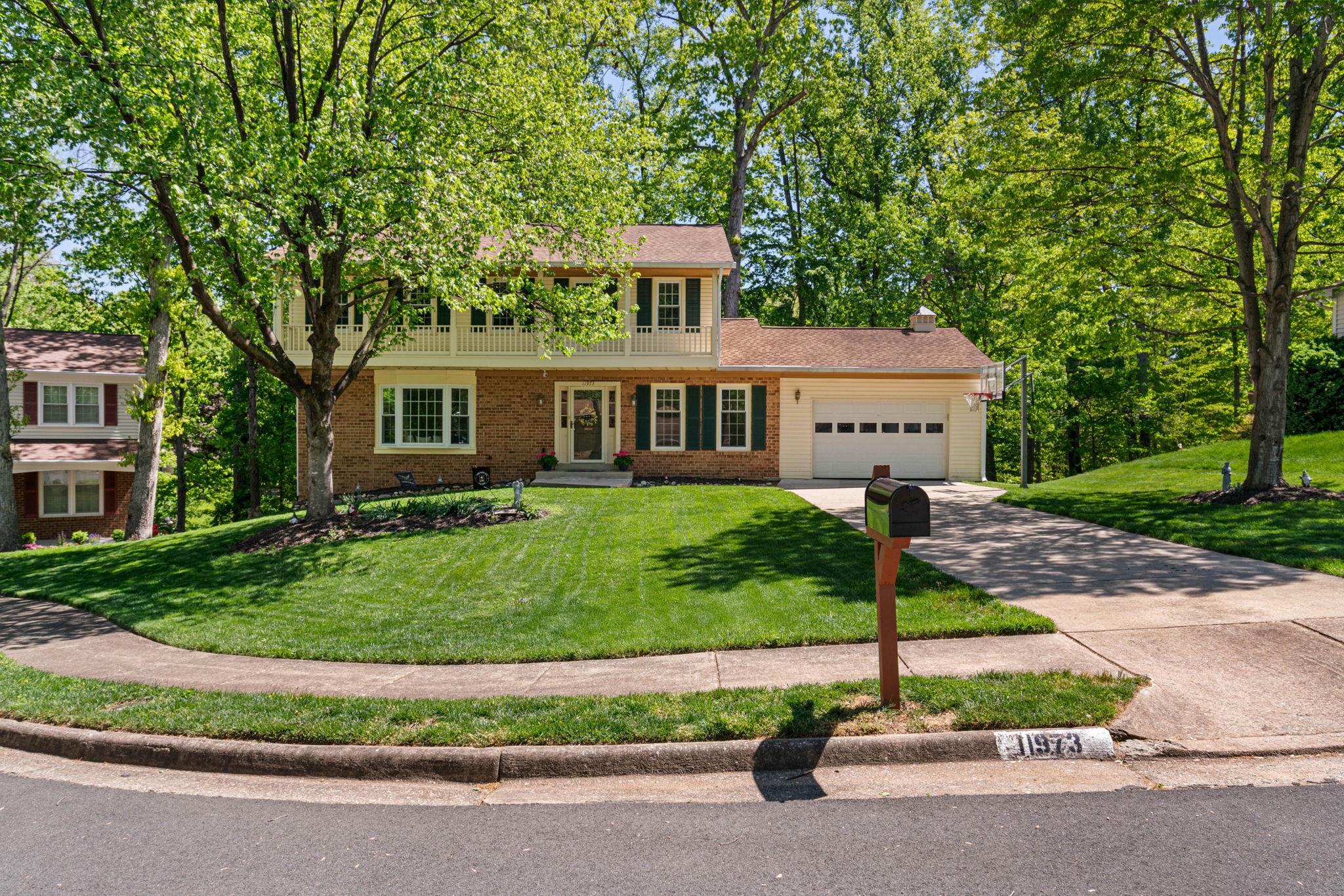 LAKE RIDGE - Residential