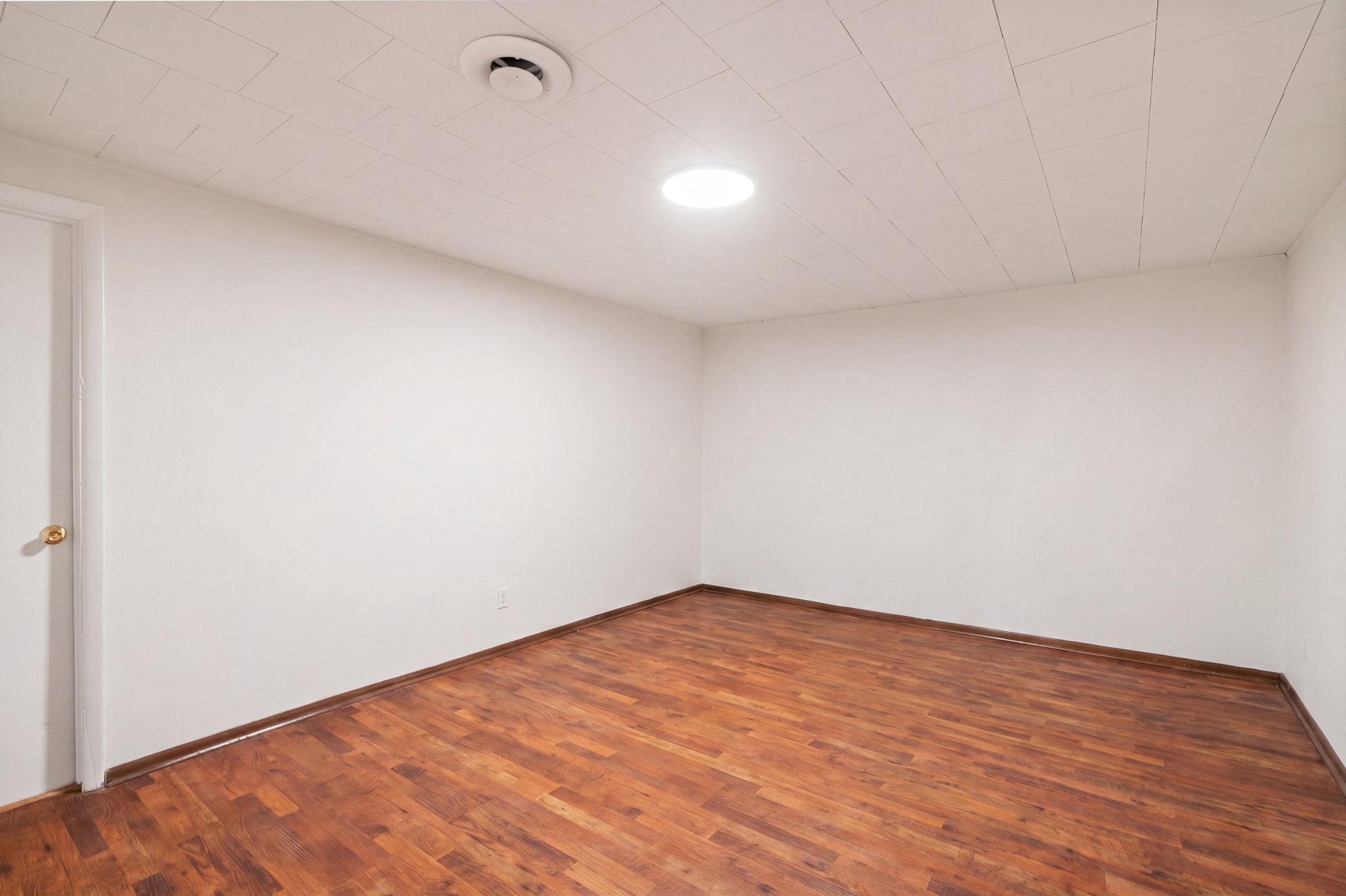 LAKE RIDGE - Residential