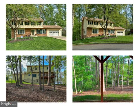 11973 WILLIAM AND MARY CIRCLE WOODBRIDGE VA 22192