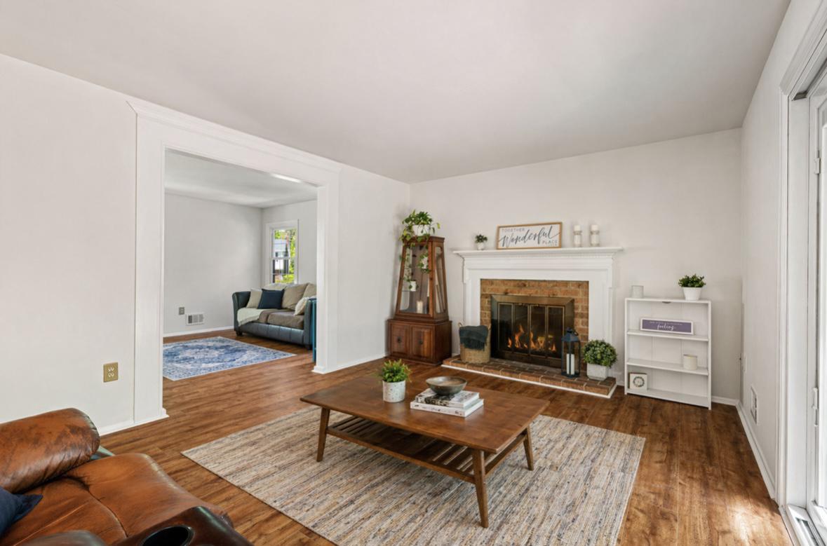 LAKE RIDGE - Residential