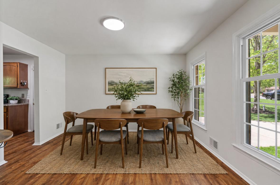 LAKE RIDGE - Residential