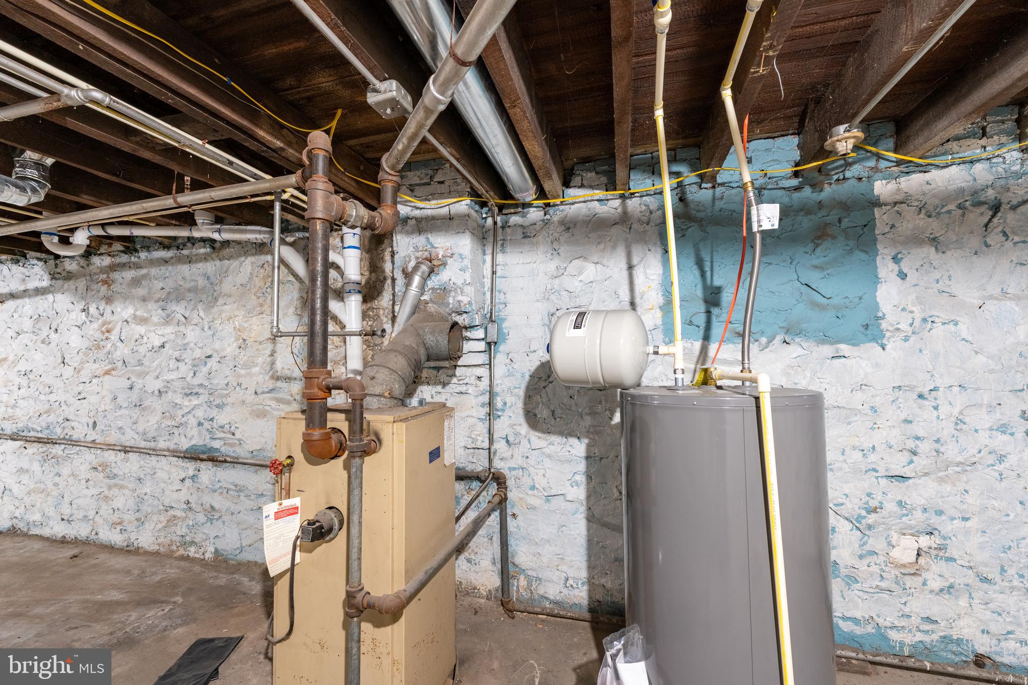 WEST BALTIMORE - Residential